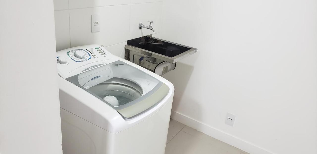 Apartamento Frente Para A Piscina A Uma Quadra Da Praia Флоріанополіс Екстер'єр фото