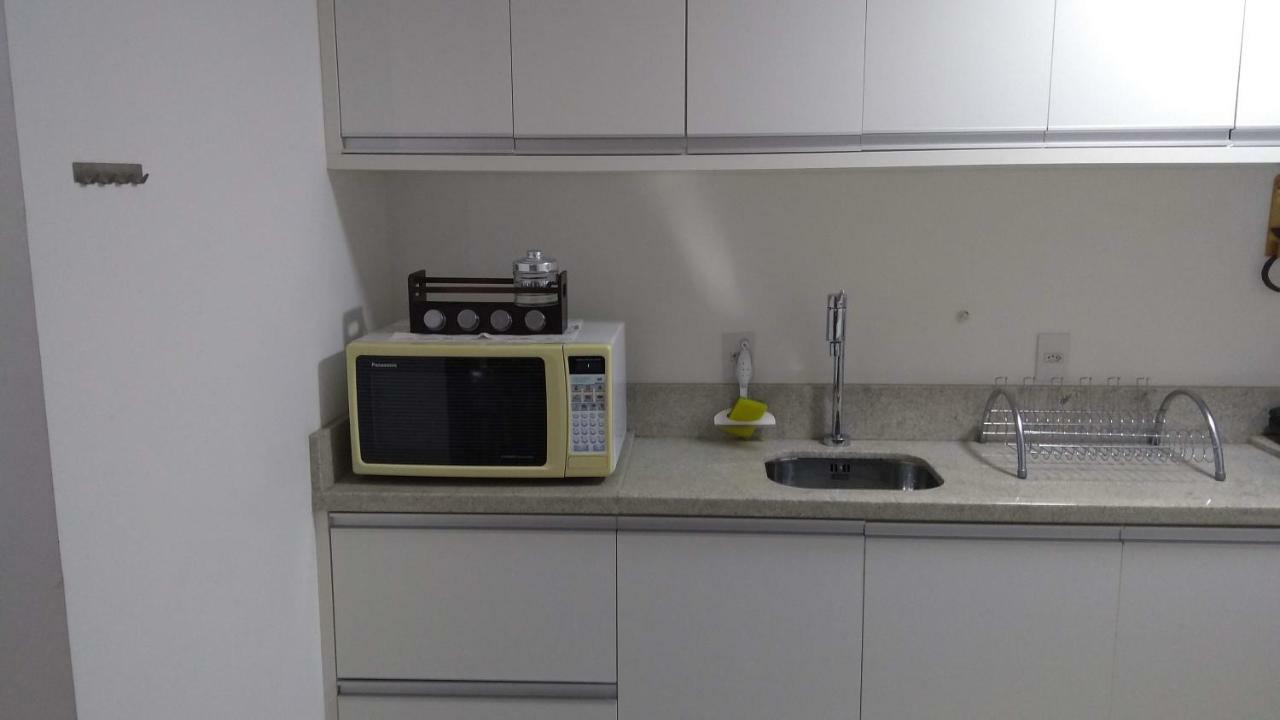 Apartamento Frente Para A Piscina A Uma Quadra Da Praia Флоріанополіс Екстер'єр фото
